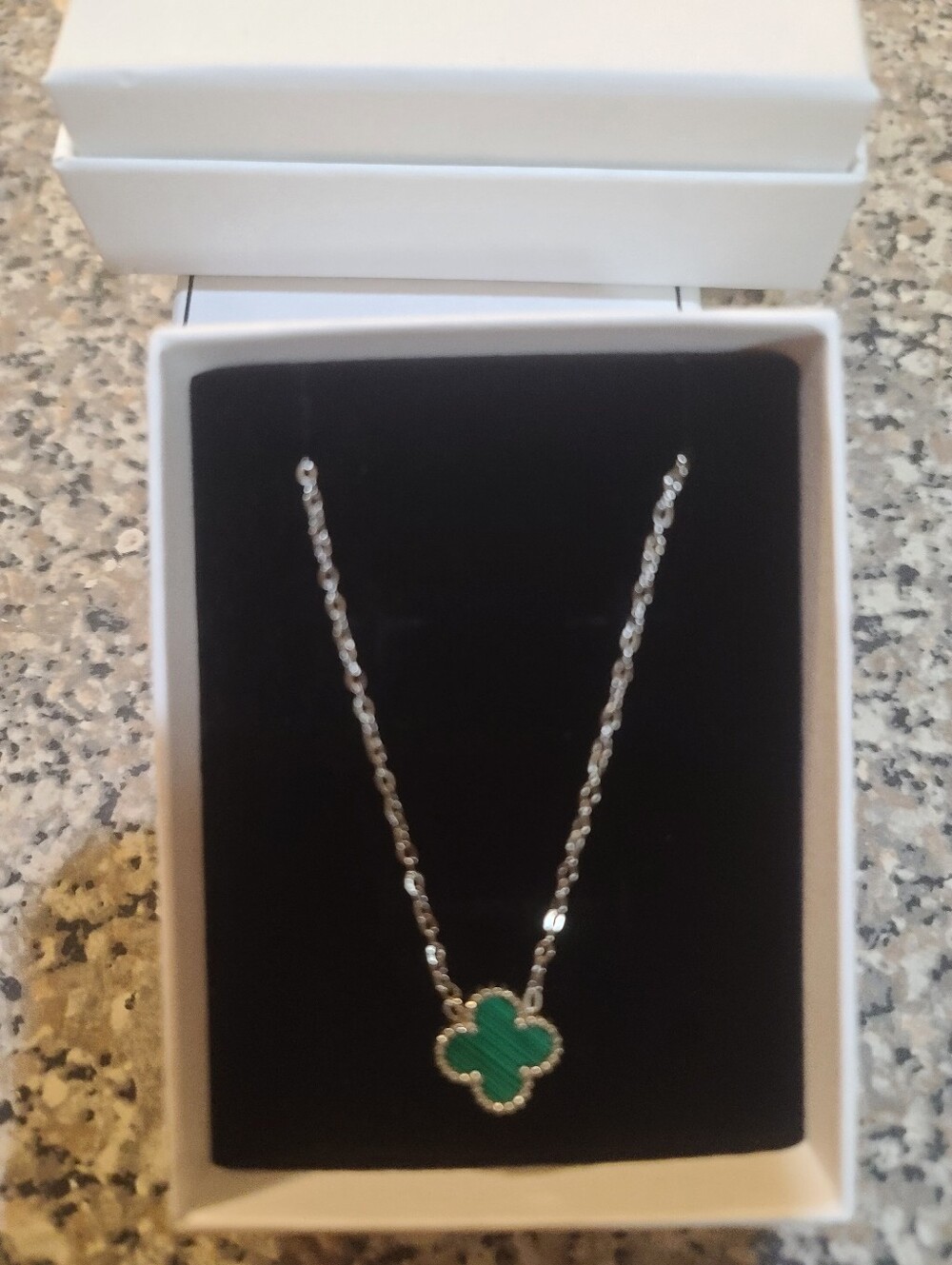 Elegant Stainless Steel Green Clover Pendant Necklace - Women Jewelry
